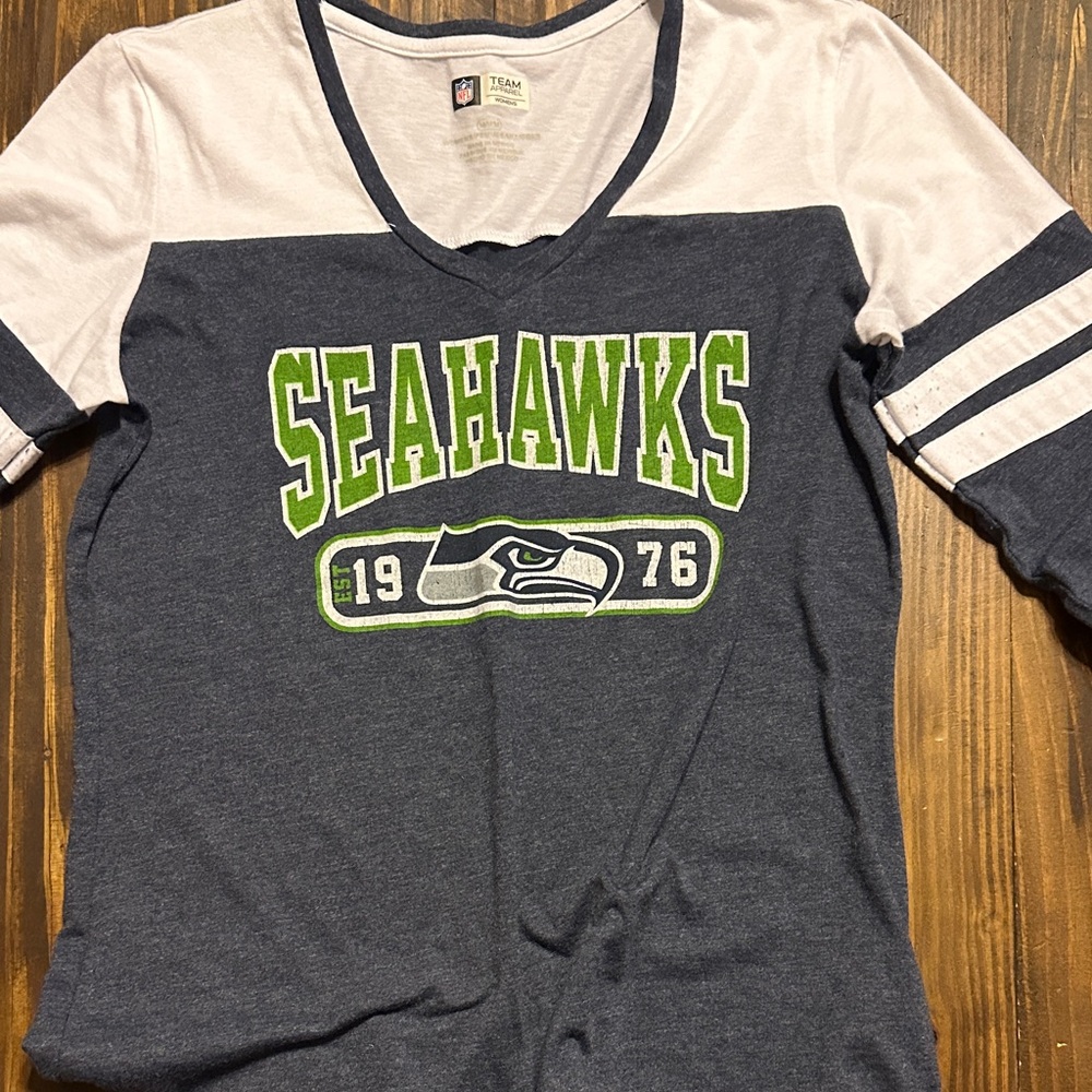 Seahawks women’s Navy and White Shirt